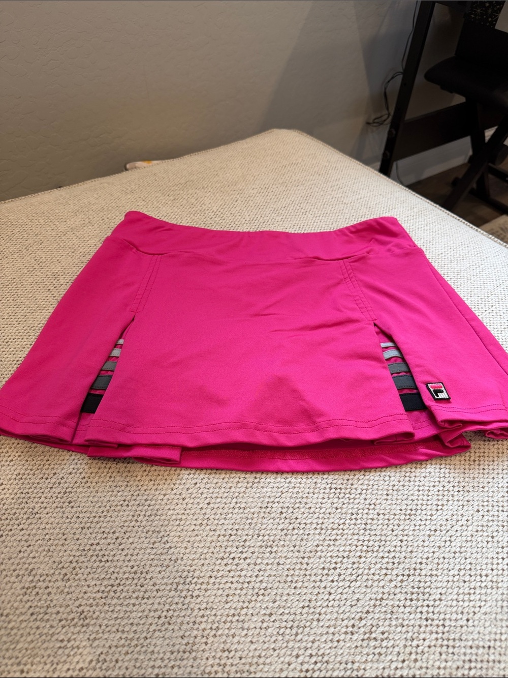 Fila Skort Womens M Medium Hot Pink Inner Short Tenniscore Peekaboo Pleated